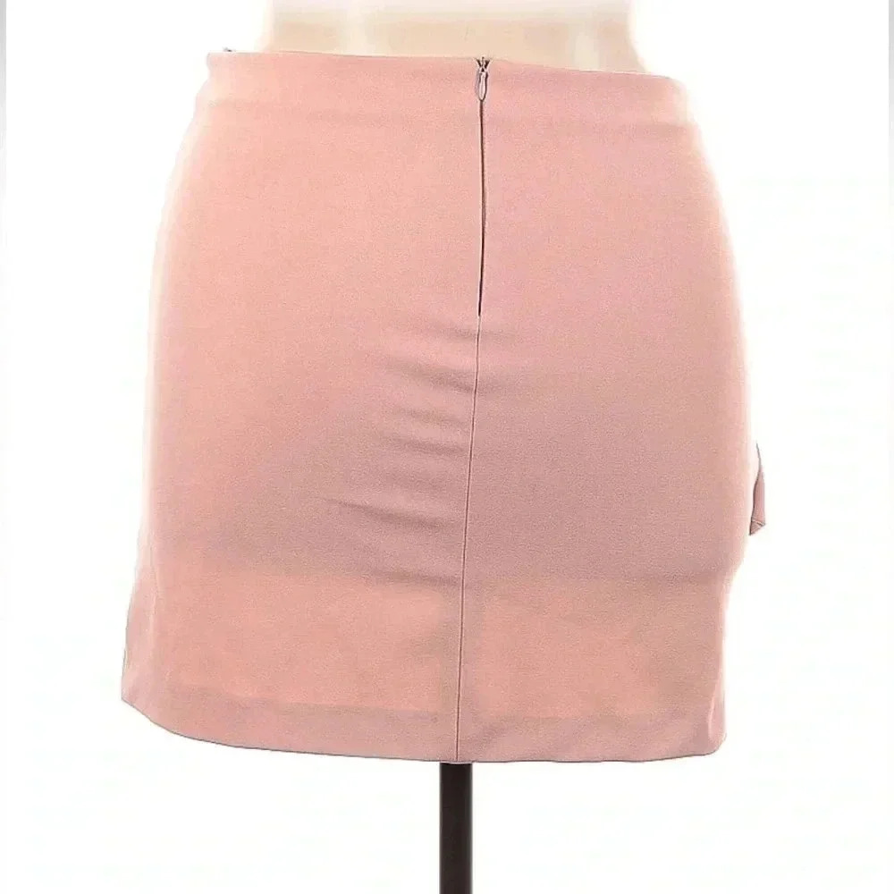 Zara Chic Light Blush Pink Ruched Bodycon Fitted Mini Skirt Size XL - Picture 3 of 5